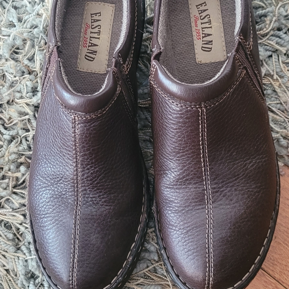 Eastland Women's Brown Leather Loafers